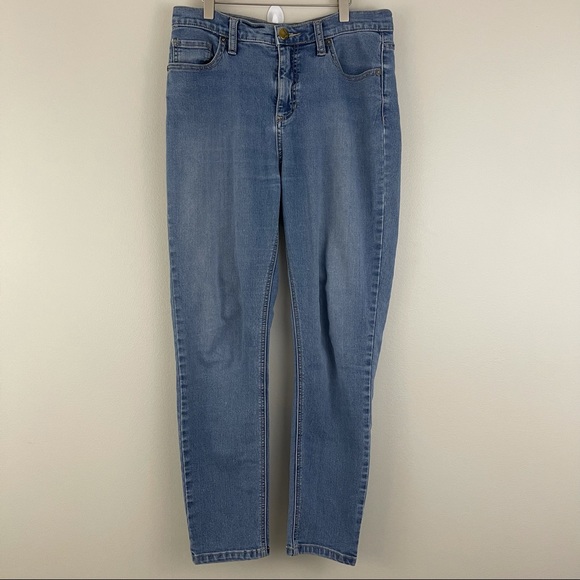 FREE PEOPLE Light Wash Denim High Waisted Mom Jeans - Picture 2 of 10